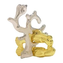 Huzzle: Cast – Reef*** Huzzle: Cast – Reef***